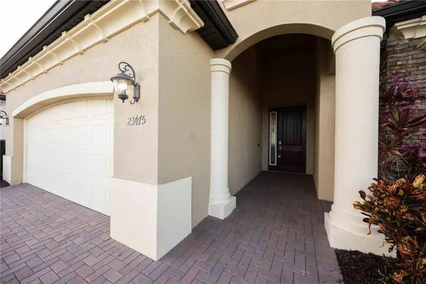 Property Slideshow image 3 of 96 | 23475 waverly cir, Venice, FL, 34293