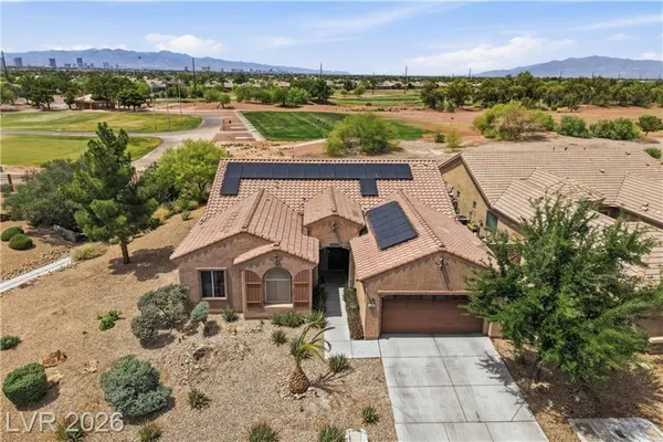 Property Slideshow image 2 of 39 | 3895 galiceno dr, Las Vegas, NV, 89122