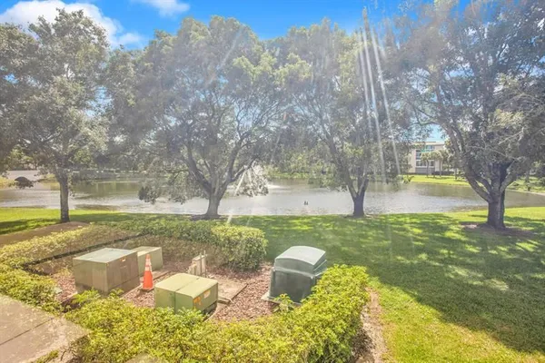 Property Slideshow image 2 of 32 | 2202 lucaya bnd h2, Coconut Creek, FL, 33066