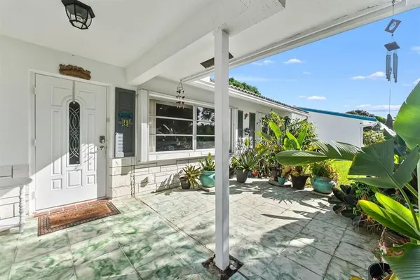 Property Slideshow image 3 of 34 | 8851 nw 15th st, Plantation, FL, 33322