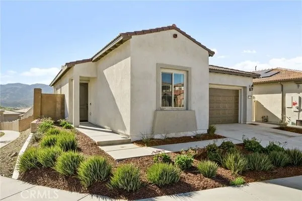 Property Slideshow image 2 of 71 | 11957 shadeland dr, Corona, CA, 92883