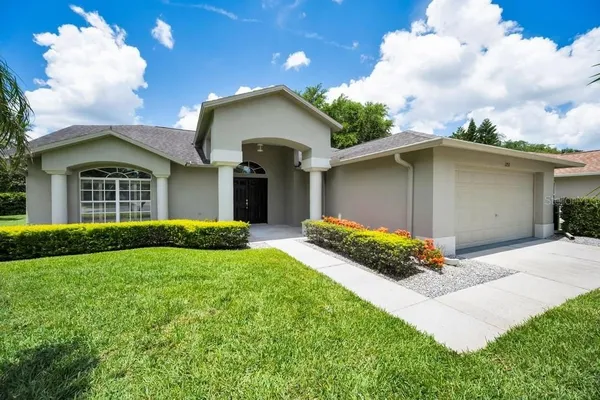 Property Slideshow image 2 of 100 | 1253 eveningside ct, Trinity, FL, 34655