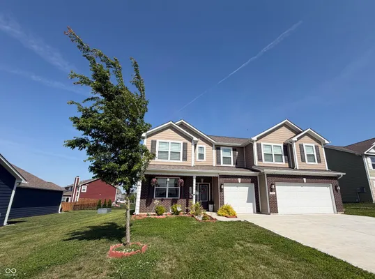 Property Slideshow image 2 of 42 | 6307 bales dr, Plainfield, IN, 46168