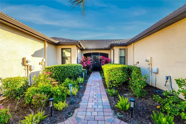Property Slideshow image 3 of 75 | 13869 alafaya st, Venice, FL, 34293