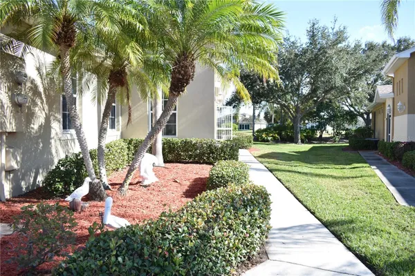 Property Slideshow image 3 of 41 | 1159 jameson greens dr # 10, Sun City Center, FL, 33573