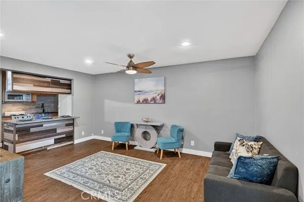 Property Slideshow image 3 of 26 | 28661 via las flores 307, Murrieta, CA, 92563