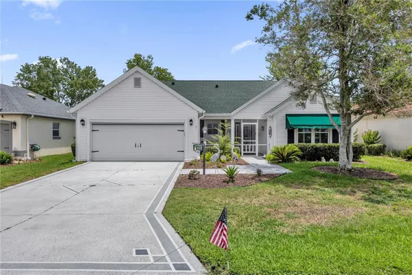 Property Slideshow image 2 of 39 | 521 carrera dr, The Villages, FL, 32159