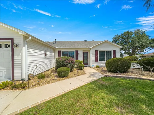 Property Slideshow image 3 of 56 | 8069 se 174th ludlow pl, The Villages, FL, 32162