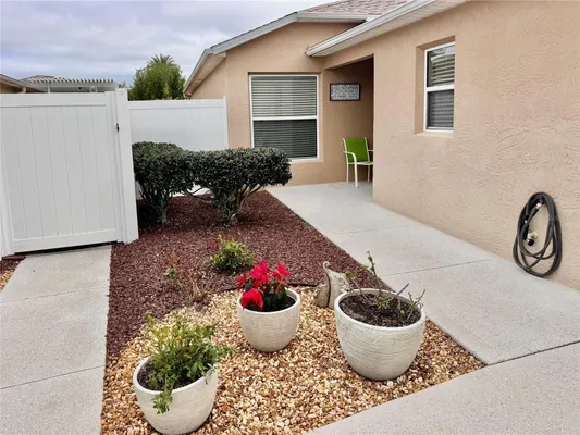 Property Slideshow image 3 of 27 | 2000 goldenrod ct, The Villages, FL, 32162