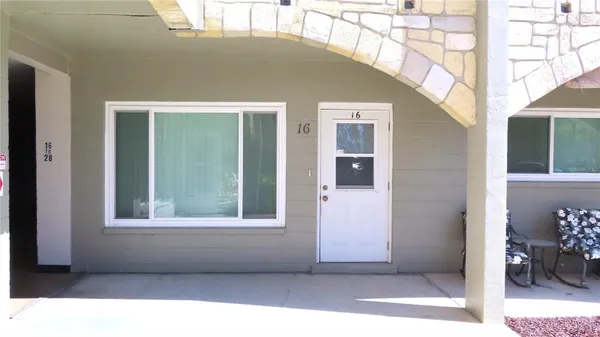 Property Slideshow image 2 of 26 | 2462 brazilia dr 16, Clearwater, FL, 33763