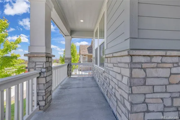 Property Slideshow image 3 of 33 | 8772 s sicily ct, Aurora, CO, 80016
