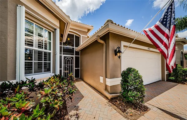 Property Slideshow image 2 of 96 | 4918 sandy brook cir, Wimauma, FL, 33598