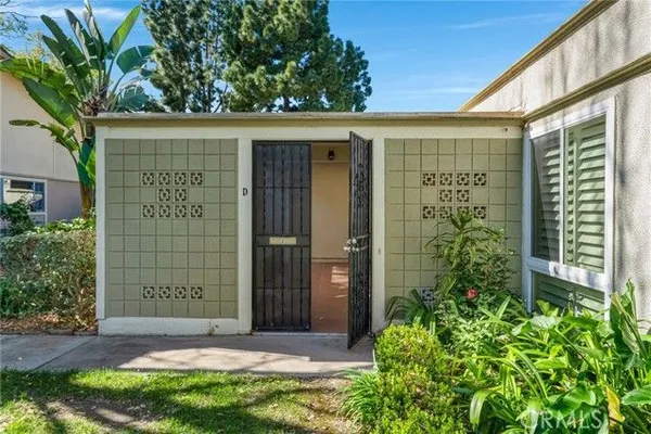 Property Slideshow image 2 of 42 | 27 avenida castilla d, Laguna Woods, CA, 92637