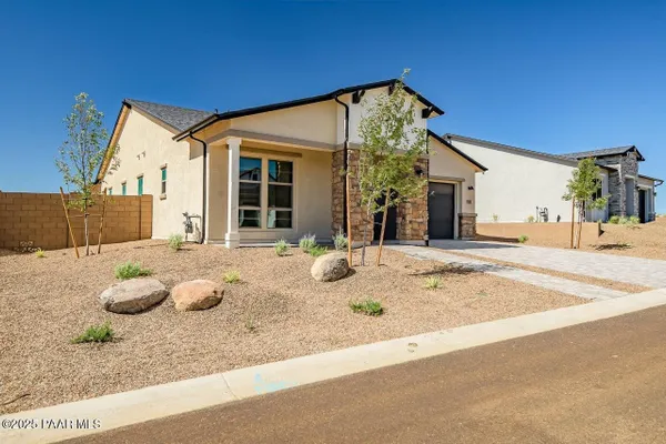 Property Slideshow image 2 of 51 | 5222 meandering trl, Prescott, AZ, 86301