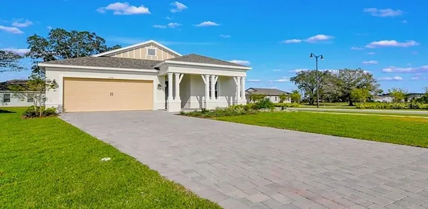 Property Slideshow image 2 of 58 | 1598 whitewood ct, Kissimmee, FL, 34747