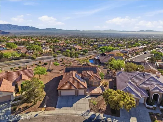 Property Slideshow image 3 of 99 | 2360 lauren dr, Las Vegas, NV, 89134