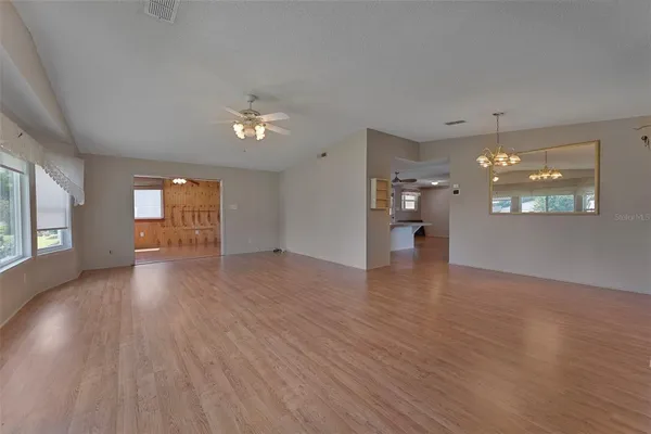 Property Slideshow image 3 of 23 | 3175 pebble bend dr, Lakeland, FL, 33810