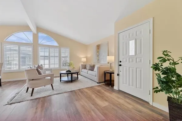 Property Slideshow image 2 of 32 | 635 via santa cruz, Vista, CA, 92081