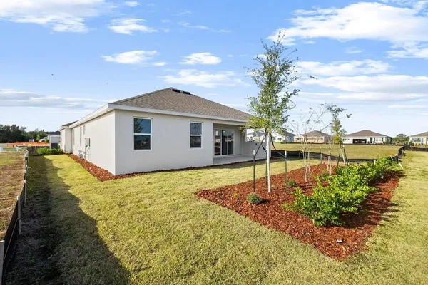 Property Slideshow image 2 of 54 | 3951 kennebunk loop, Mount Dora, FL, 32757
