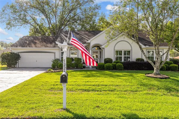 Property Slideshow image 2 of 61 | 7225 sw 115th ln, Ocala, FL, 34476