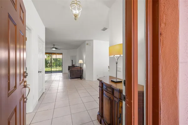 Property Slideshow image 3 of 54 | 5808 hidden falls ln, Apollo Beach, FL, 33572