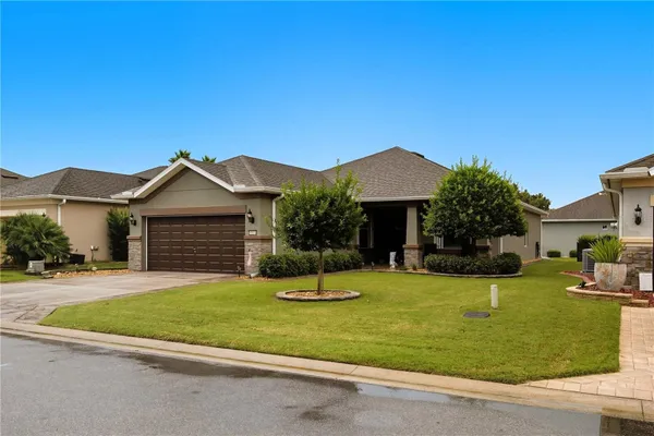 Property Slideshow image 2 of 52 | 10134 sw 75th street rd, Ocala, FL, 34481