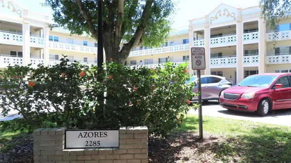 Property Slideshow image 2 of 59 | 2285 israeli dr 17, Clearwater, FL, 33763