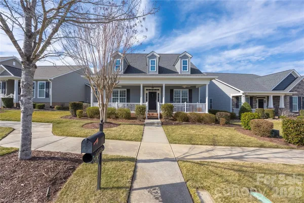 Property Slideshow image 2 of 45 | 11735 meetinghouse dr, Cornelius, NC, 28031
