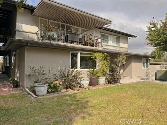 Property Slideshow image 2 of 29 | 1860 saint john rd 32a, Seal Beach, CA, 90740