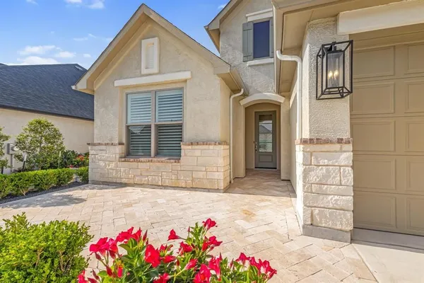 Property Slideshow image 2 of 29 | 12521 copper ore way, Denton, TX, 76207