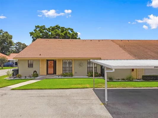 Property Slideshow image 2 of 49 | 2065 grove ln, Clearwater, FL, 33763