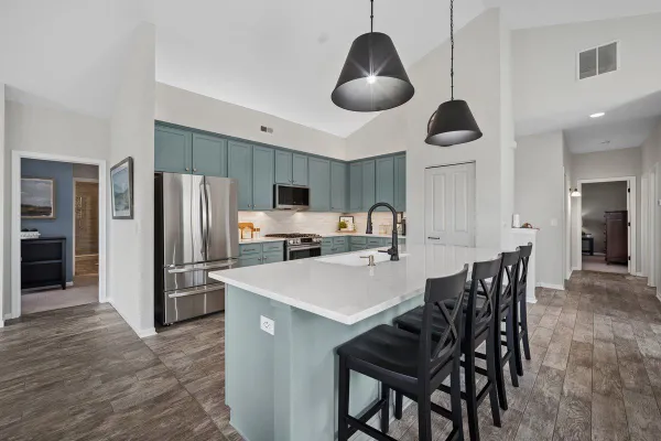 Property Slideshow image 3 of 20 | 1903 chase ln 1903, Aurora, IL, 60502