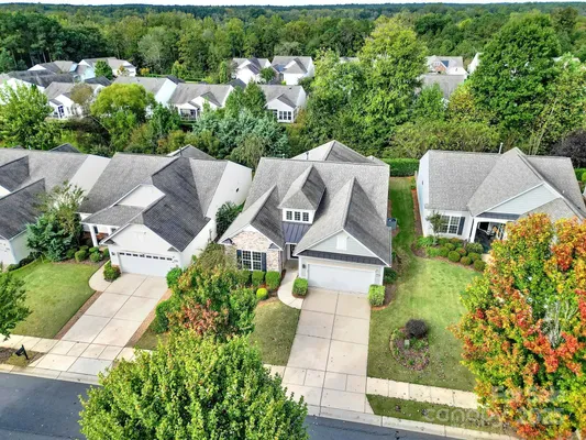 Property Slideshow image 2 of 46 | 2034 moultrie ct, Fort Mill, SC, 29707