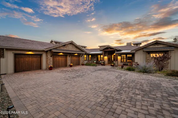Property Slideshow image 2 of 80 | 14335 n three sisters dr, Prescott, AZ, 86305