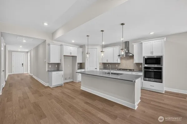 Property Slideshow image 3 of 36 | 2719 bowthorpe st, Lacey, WA, 98513