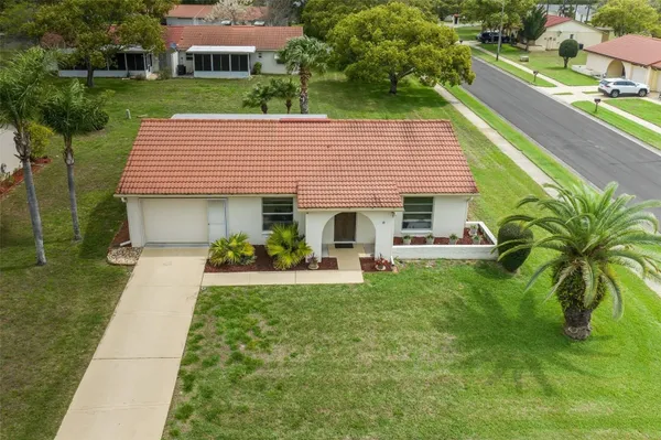 Property Slideshow image 3 of 37 | 11334 stansberry dr, Port Richey, FL, 34668