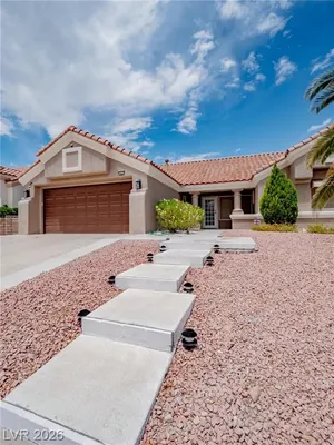 Property Slideshow image 3 of 11 | 2629 tumble brook dr, Las Vegas, NV, 89134