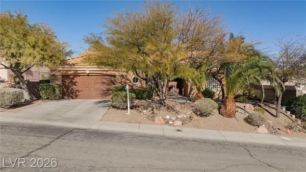 Property Slideshow image 3 of 55 | 10312 bent brook pl, Las Vegas, NV, 89134