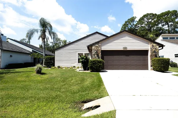 Property Slideshow image 2 of 38 | 120 gull cir, Daytona Beach, FL, 32119