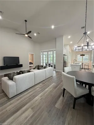 Property Slideshow image 2 of 28 | 27181 kindlewood ln, Bonita Springs, FL, 34134