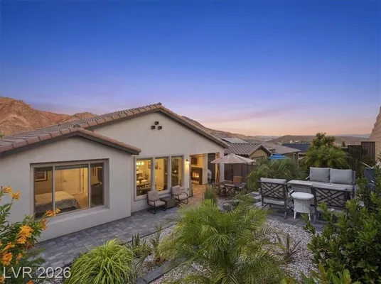 Property Slideshow image 3 of 49 | 22 sun lily ln, Henderson, NV, 89011
