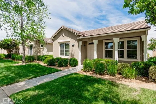 Property Slideshow image 2 of 36 | 1568 four seasons cir, Beaumont, CA, 92223