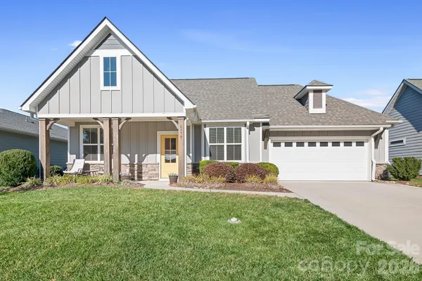 Property Slideshow image 2 of 32 | 5079 looking glass trl, Denver, NC, 28037