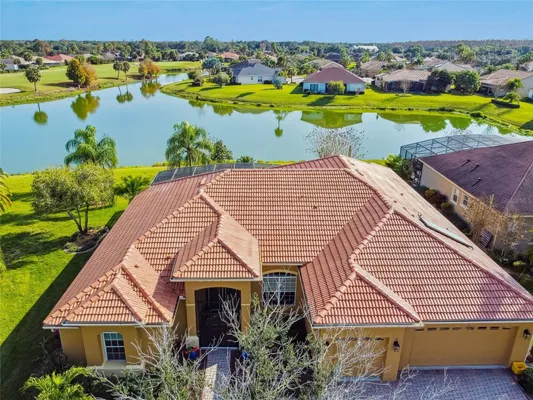 Property Slideshow image 2 of 83 | 116 amalfi ln, Poinciana, FL, 34759