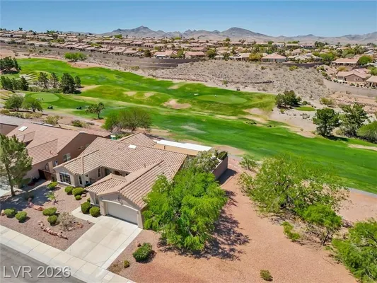 Property Slideshow image 2 of 60 | 2106 dipinto ave, Henderson, NV, 89052