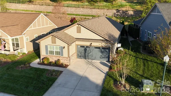Property Slideshow image 3 of 47 | 4763 looking glass trl, Denver, NC, 28037