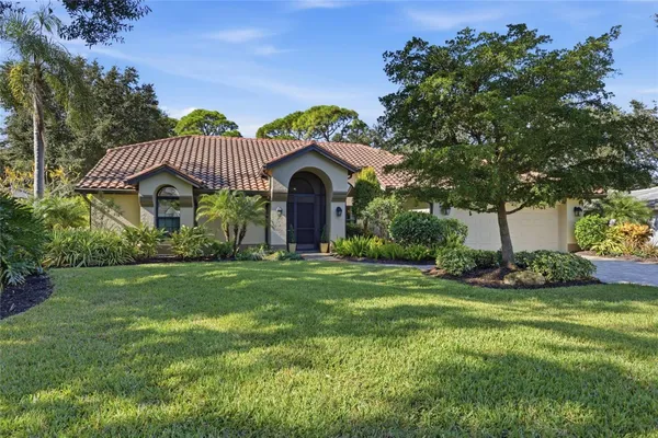 Property Slideshow image 3 of 74 | 1690 pine harrier cir, Sarasota, FL, 34231