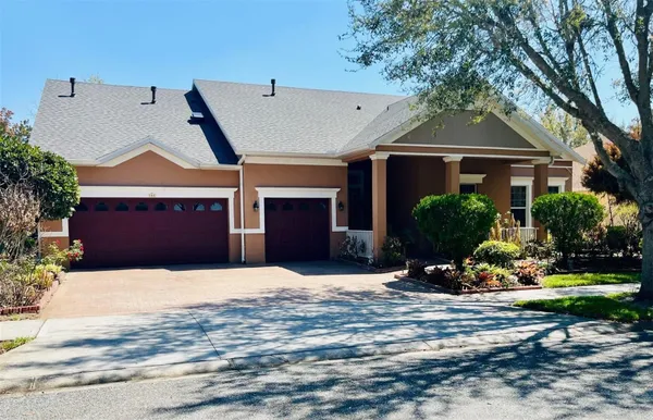 Property Slideshow image 2 of 40 | 184 crepe myrtle dr, Groveland, FL, 34736