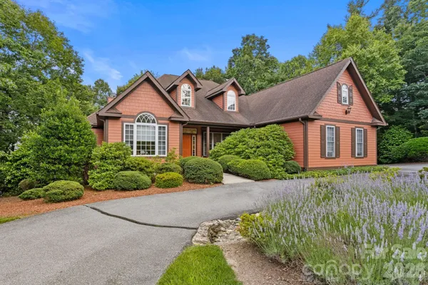 Property Slideshow image 2 of 35 | 100 crestgrove dr, Flat Rock, NC, 28731