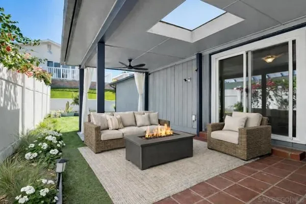 Property Slideshow image 3 of 43 | 611 via santa paulo, Vista, CA, 92081